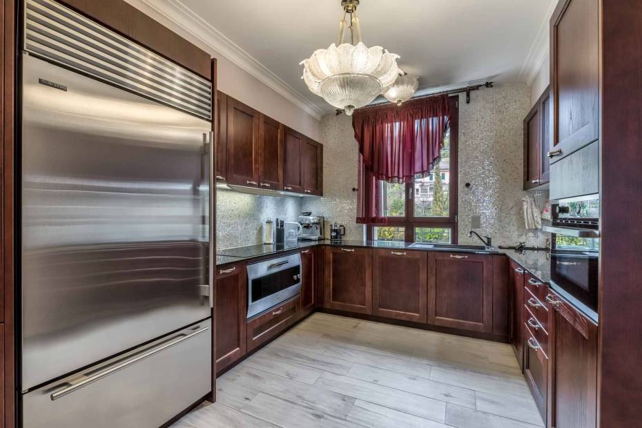 Magnifique appartement de 5.5 pièces dans une résidence de prestige à vendre au centre de Montreux